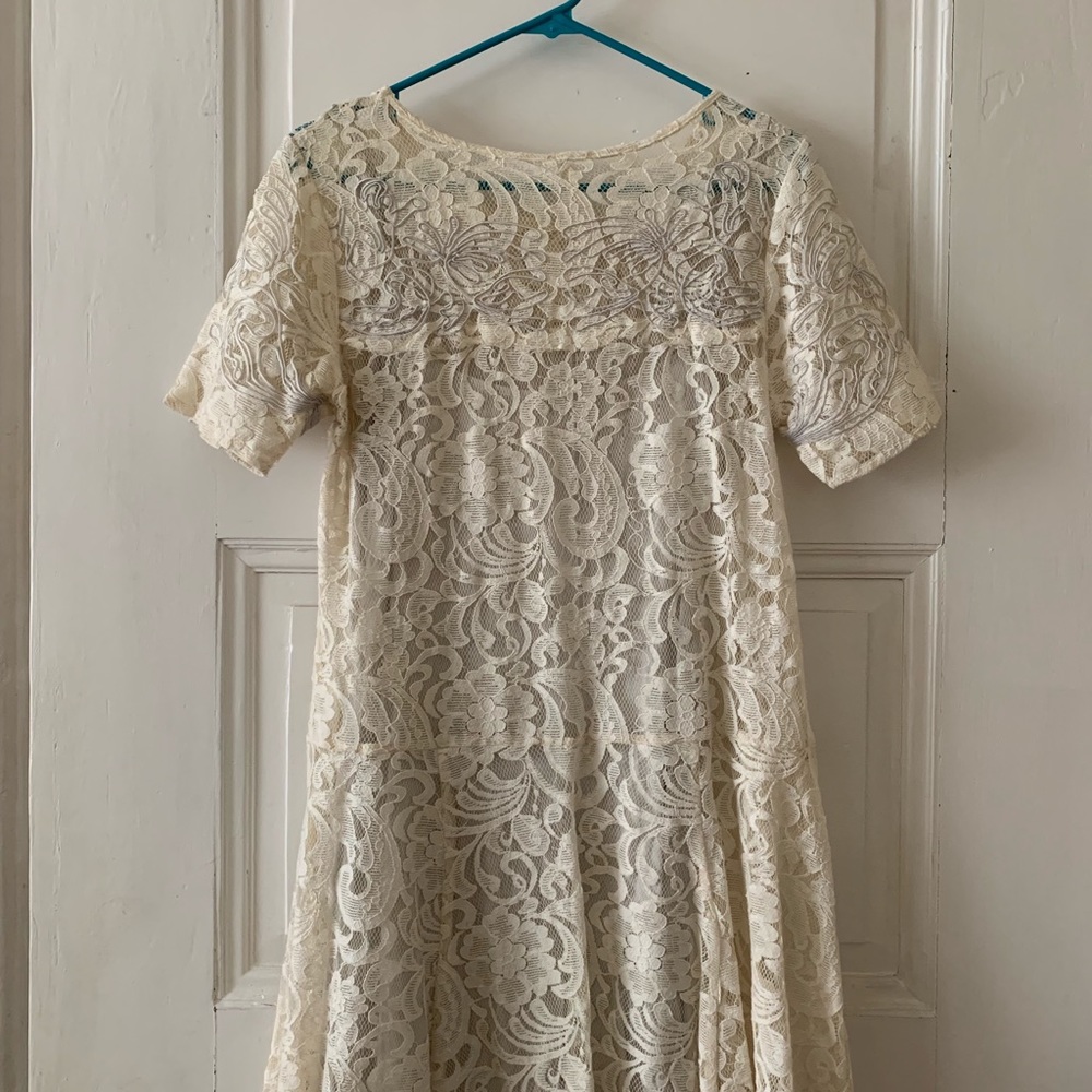 Free people lace cap-sleeved white mini-dress!